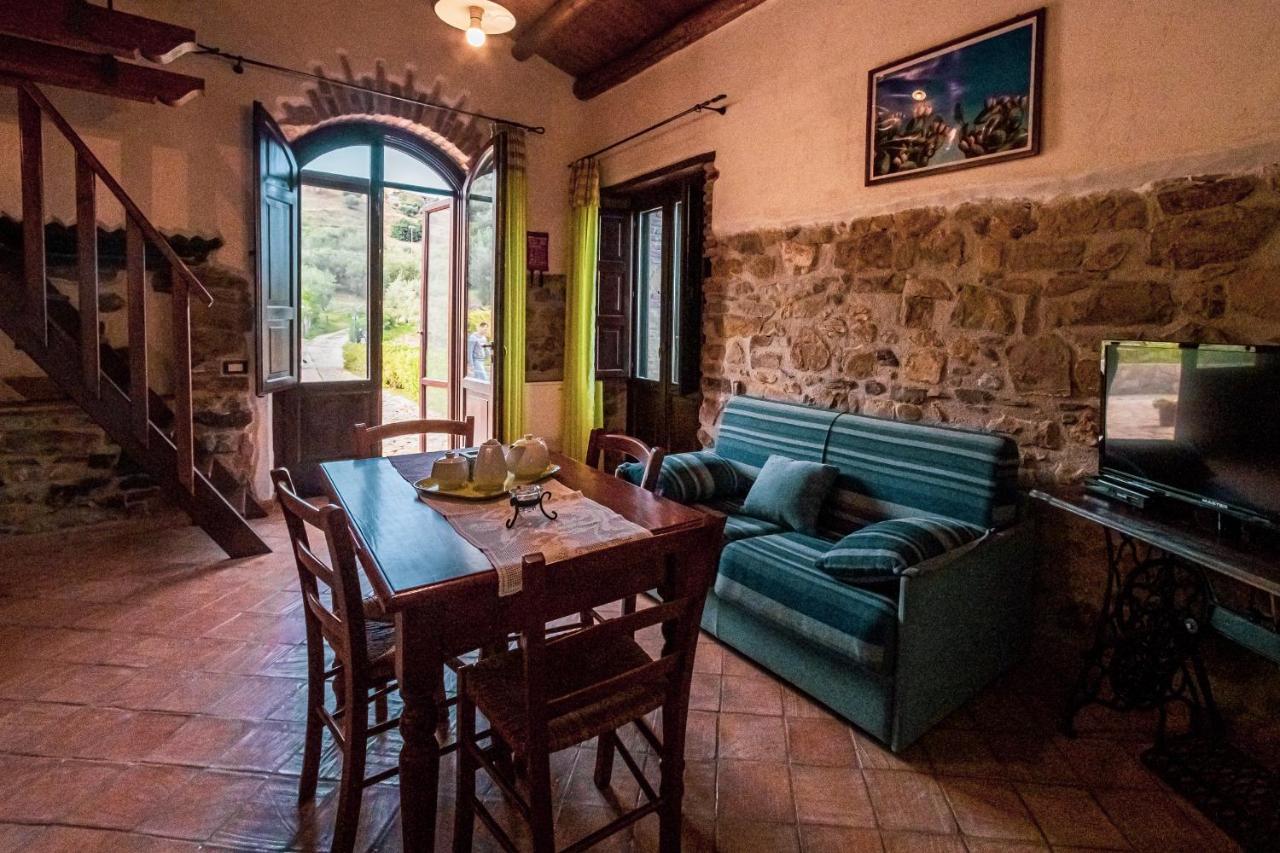 Poggio Pozzetti Villa Lascari Eksteriør billede