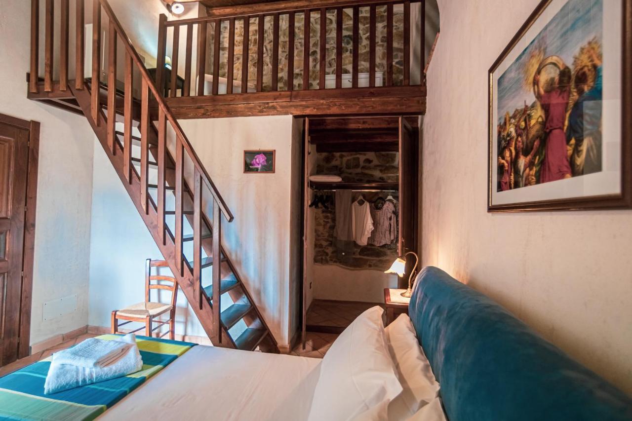 Poggio Pozzetti Villa Lascari Eksteriør billede